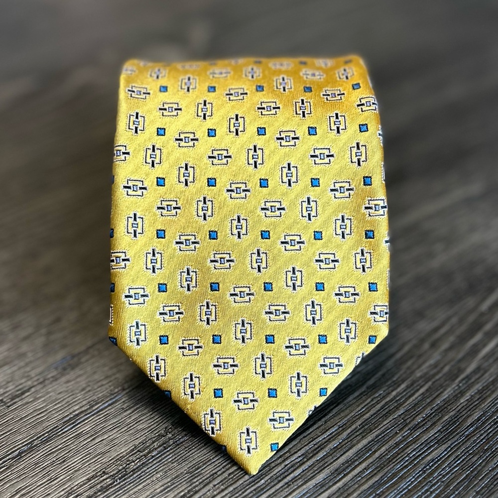Ermenegildo Zegna Geometric 100% Silk Yellow & Blue Men's Tie!